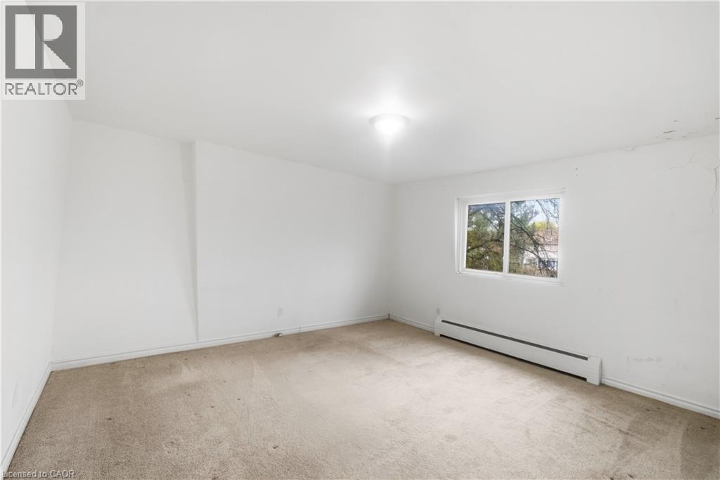 #10 76 BORDEN Parkway - 17
