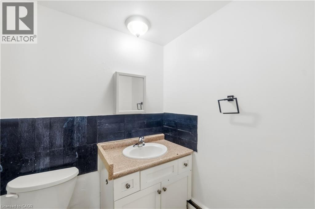 #10 76 BORDEN Parkway - 20