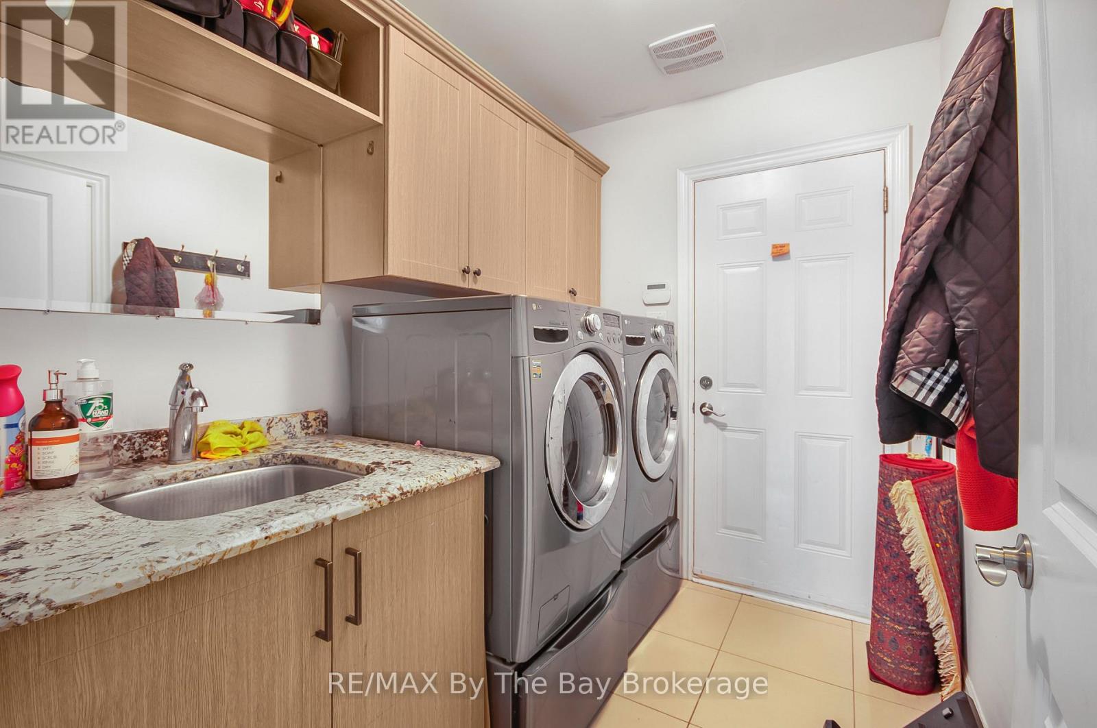 23 GOODWOOD STREET - Image 30