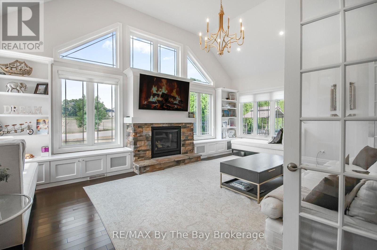 23 GOODWOOD STREET - Image 34