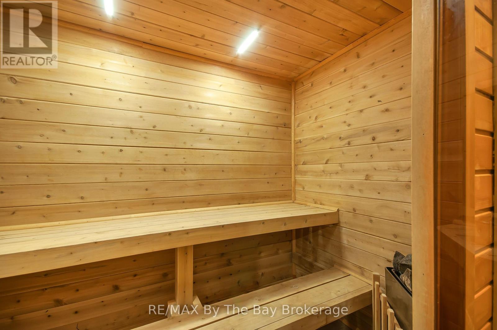 23 GOODWOOD STREET - Image 42