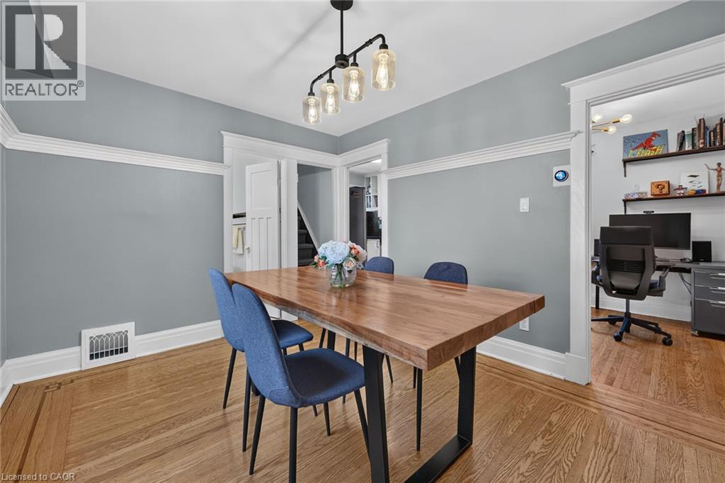 163 HESS Street S - 23