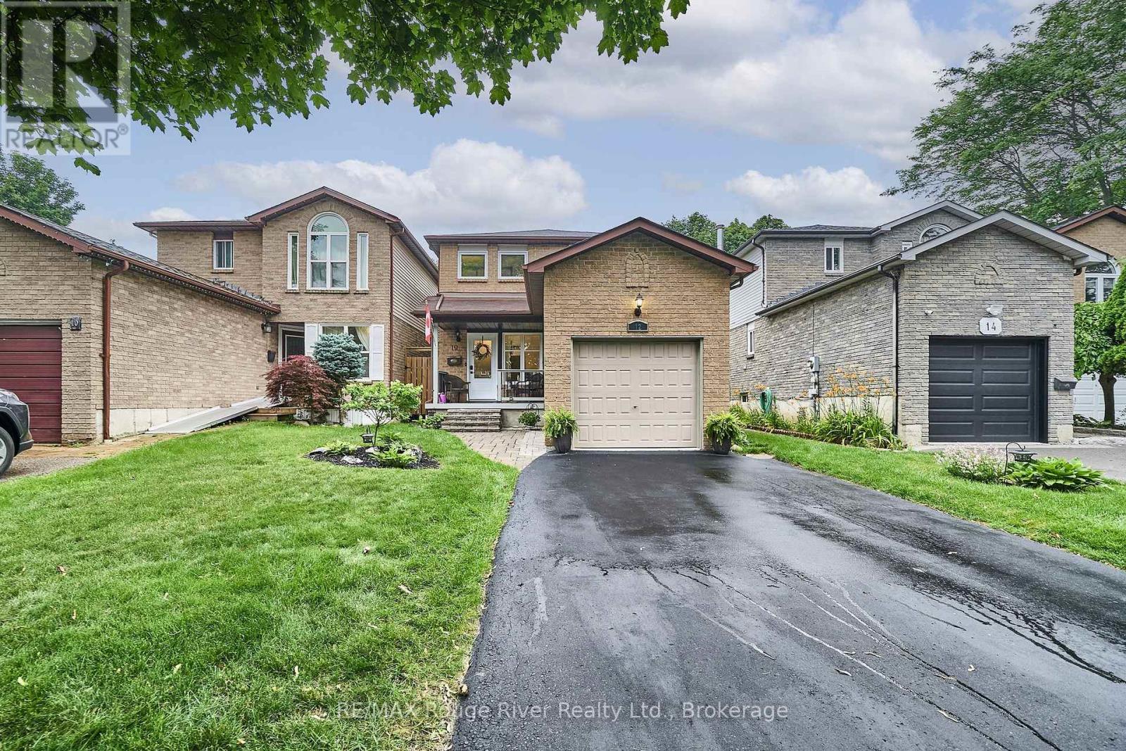 12 GOLDRING DRIVE - 1