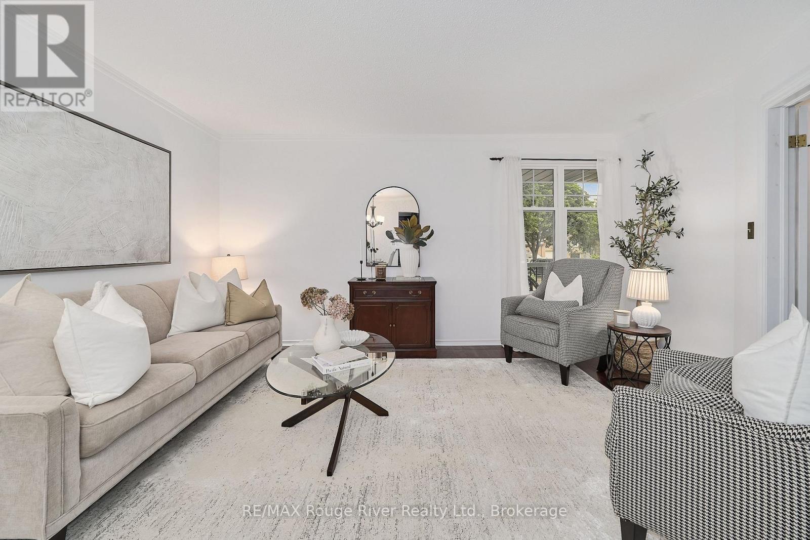 12 GOLDRING DRIVE - Image 6