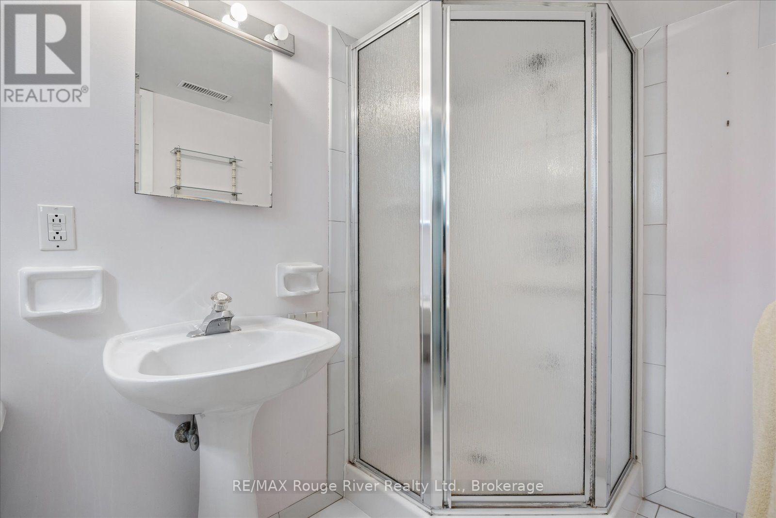20 TAYROW ROAD - 31