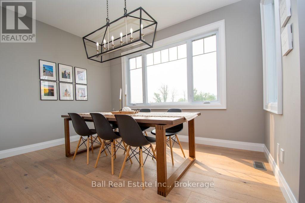 11 KINGDON AVENUE - 13