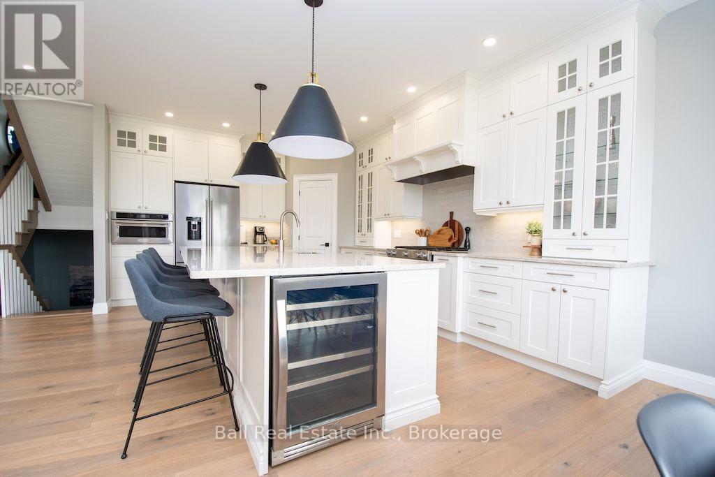 11 KINGDON AVENUE - 20