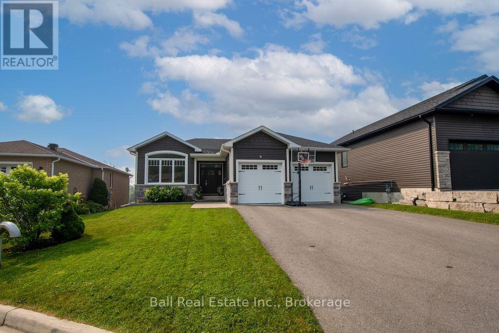 11 KINGDON AVENUE - 3