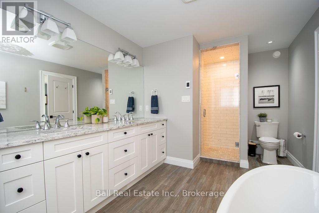 11 KINGDON AVENUE - 31