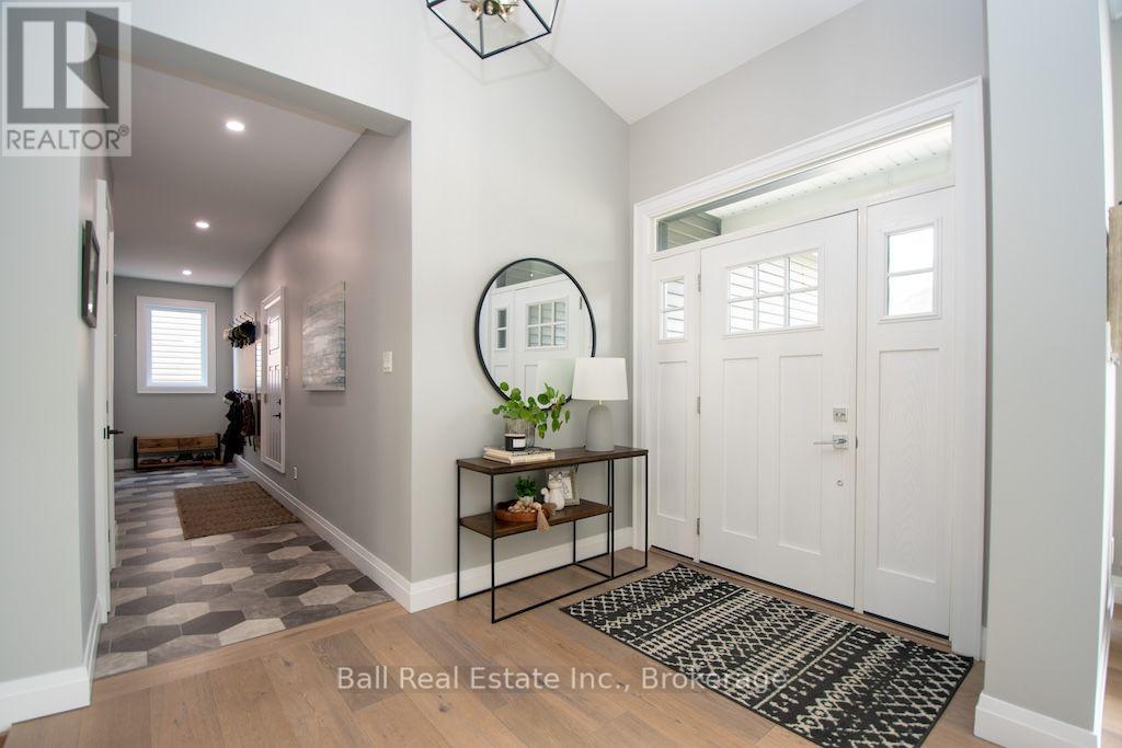 11 KINGDON AVENUE - 6