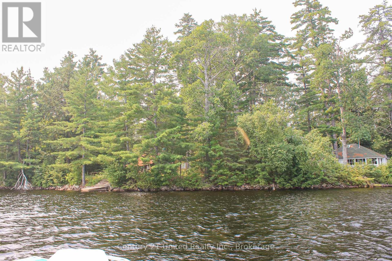 47 MCKEE AVENUE - 27