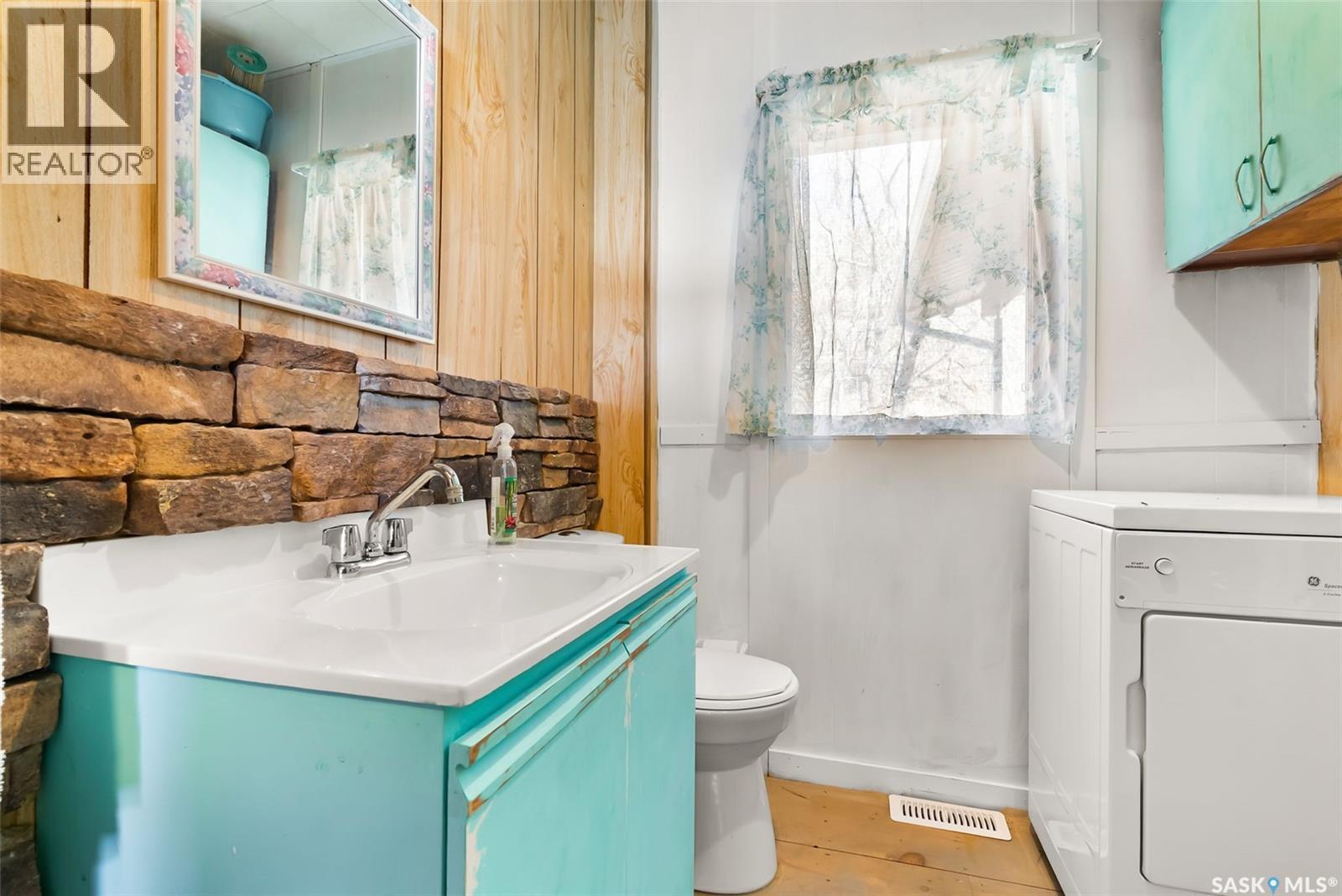446 Pasqua Lake ROAD - 16