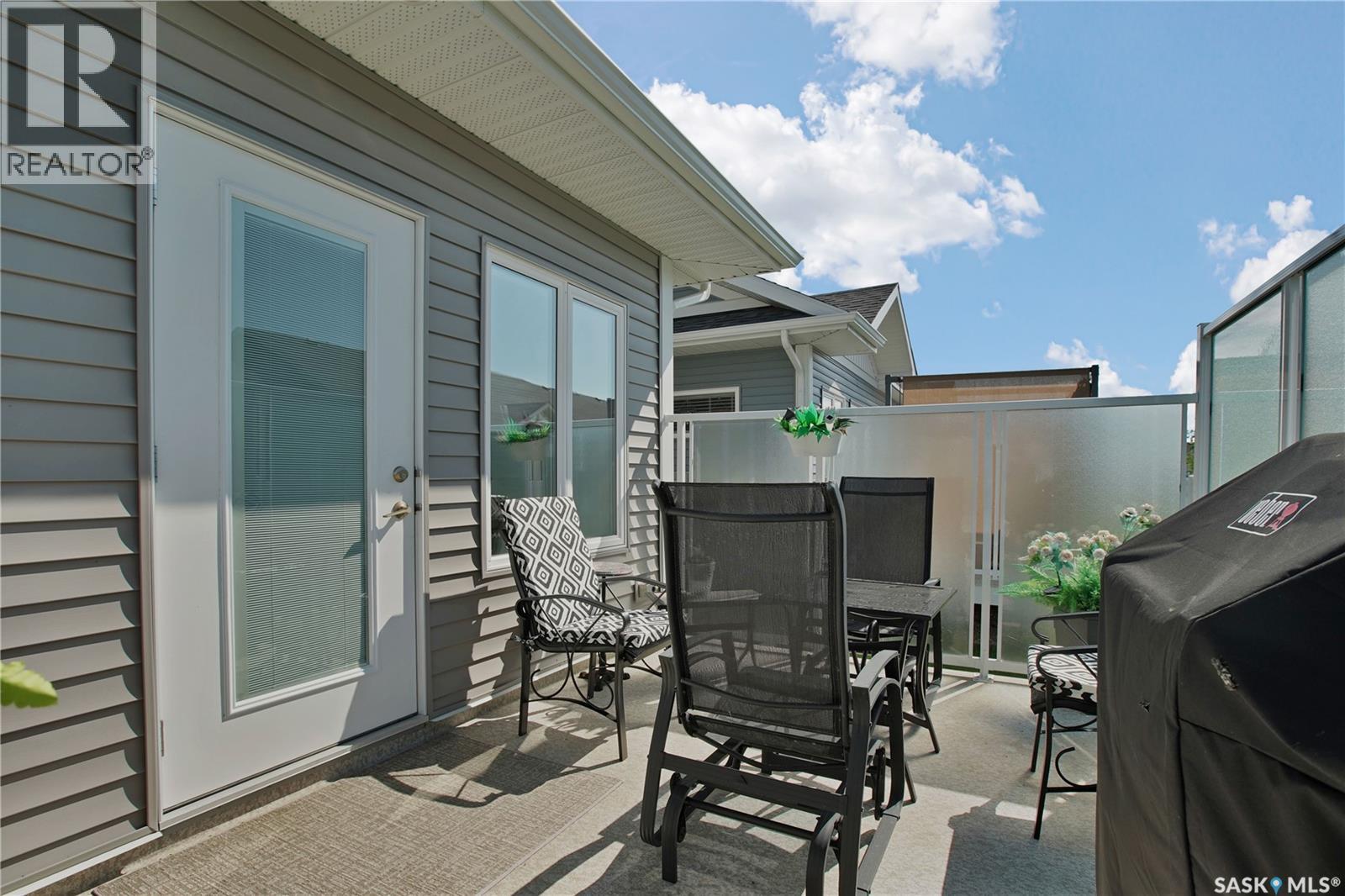 #4 437 Palmer CRESCENT - 29