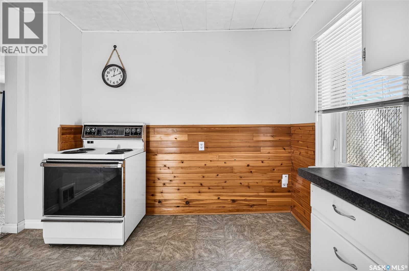40 Iroquois STREET E - 23