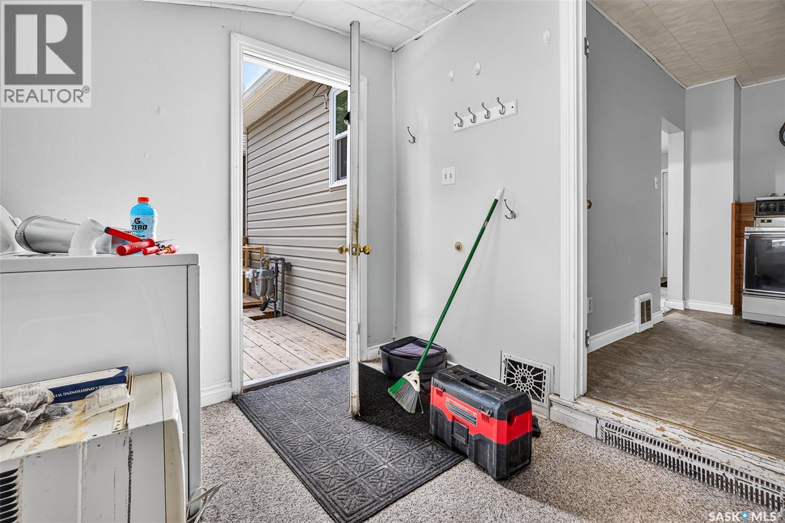 40 Iroquois STREET E - Image 30