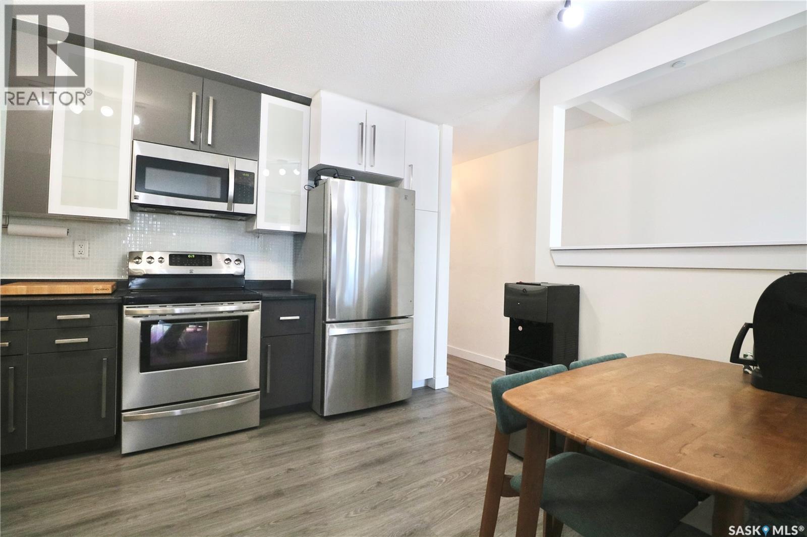 3920 Montague STREET - Image 3