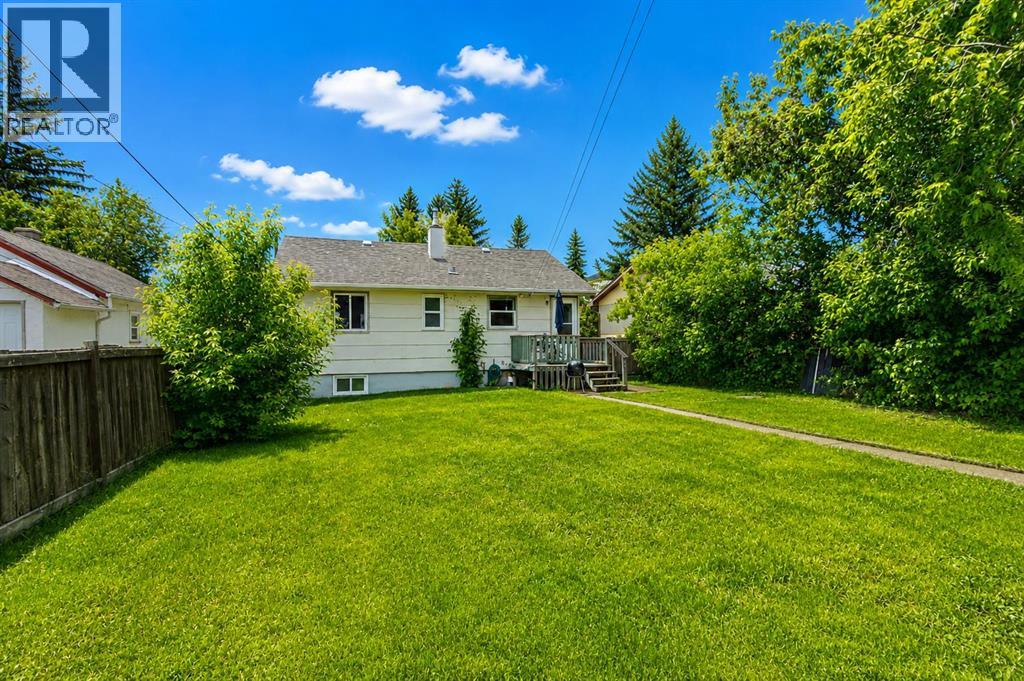 3506 51 Avenue - 17