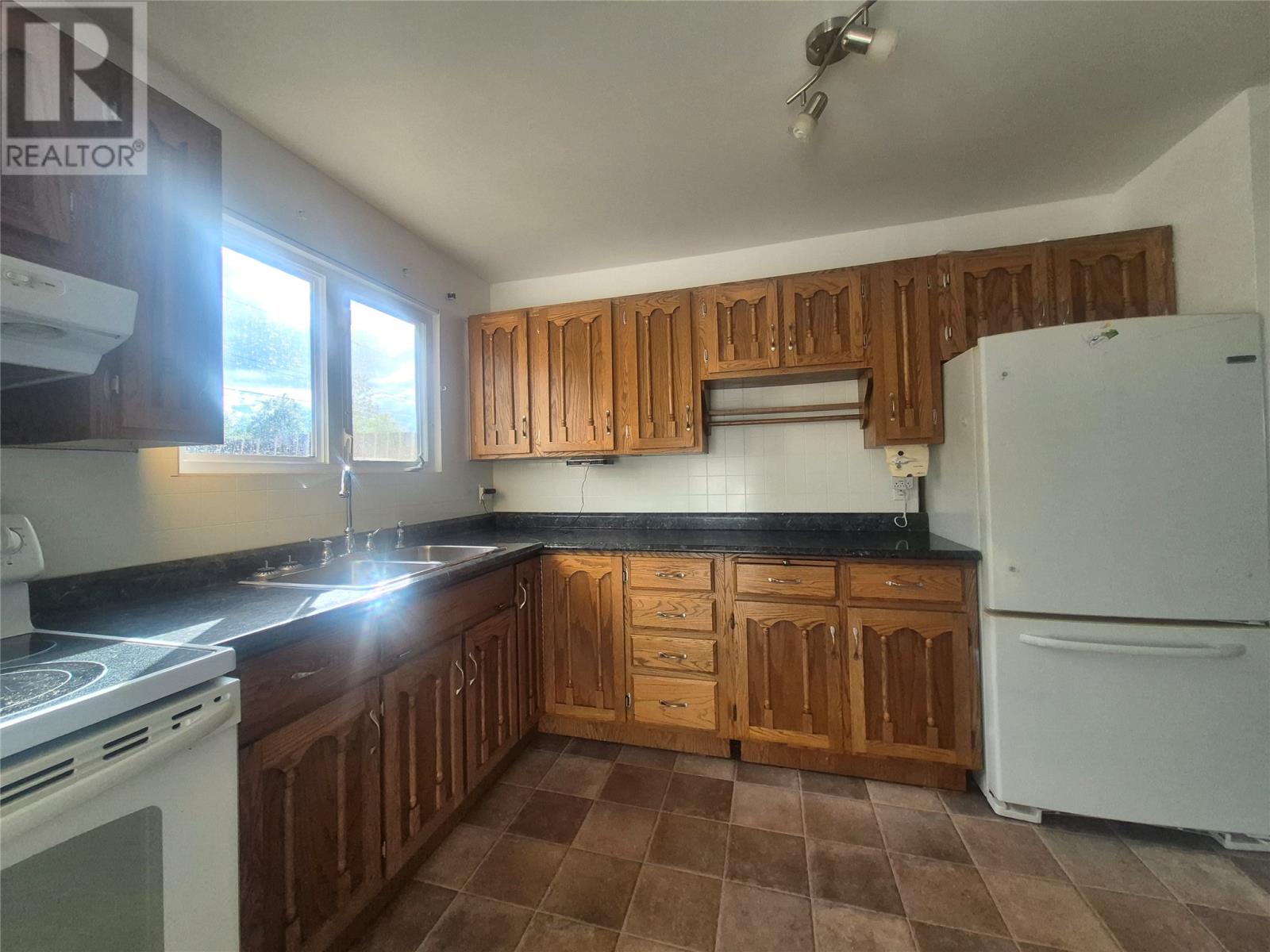 31 Tucker Place - 11