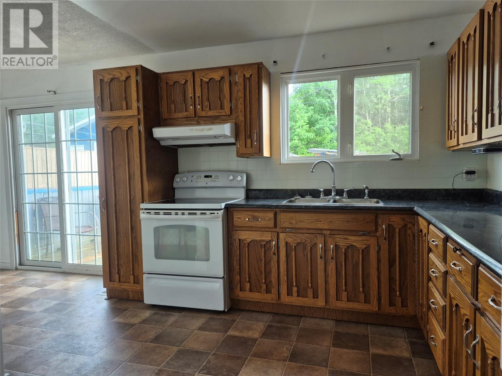 31 Tucker Place - 12