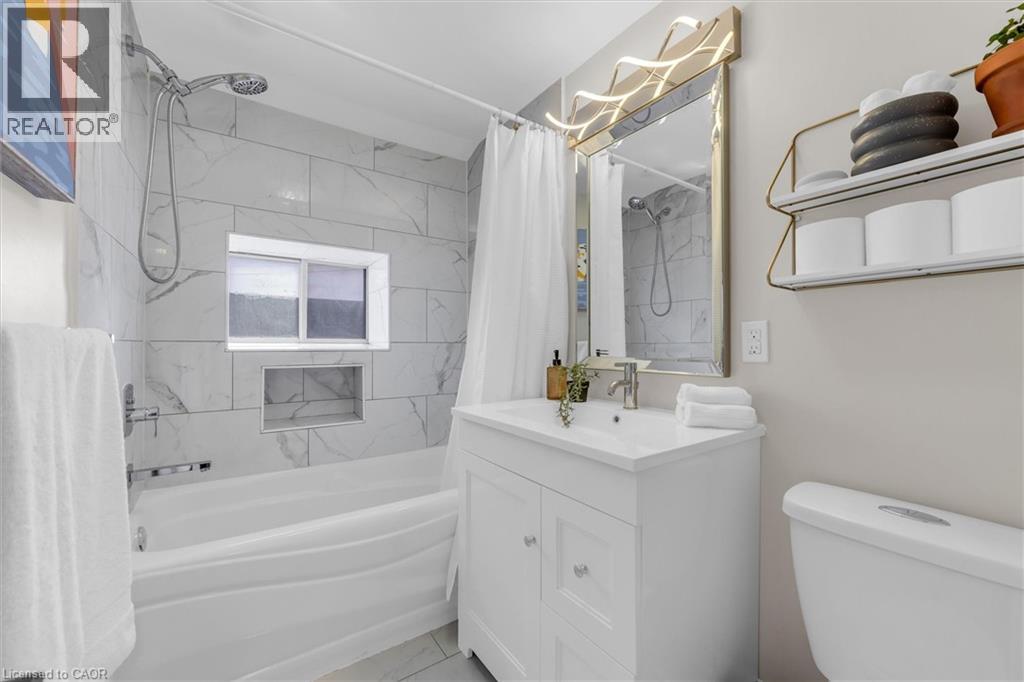 196 CAMPBELL Avenue - 20