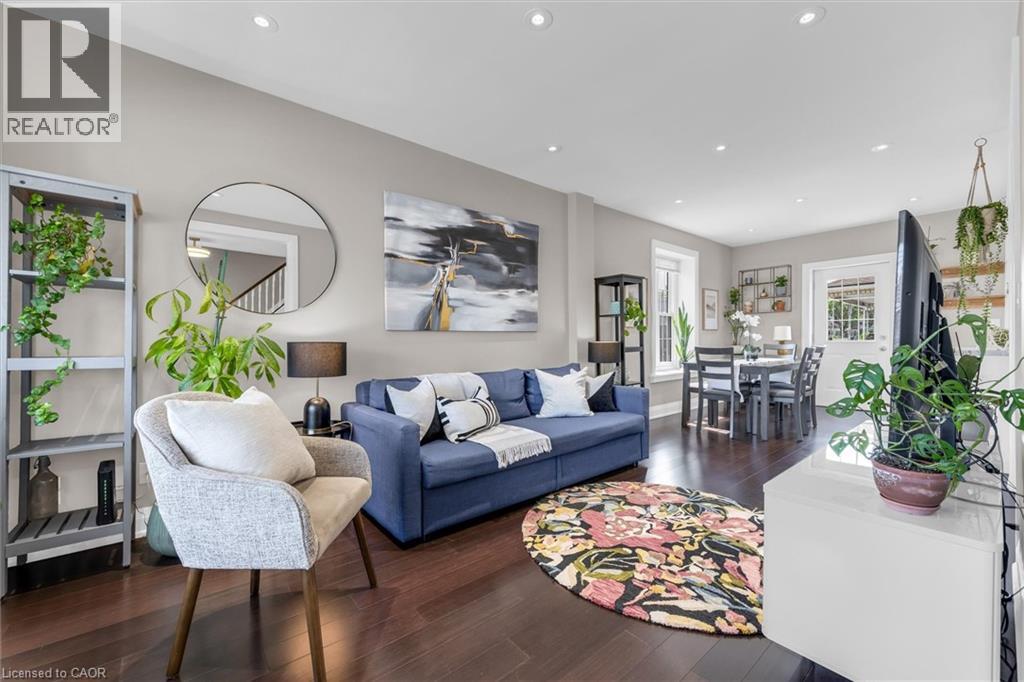 196 CAMPBELL Avenue - 6