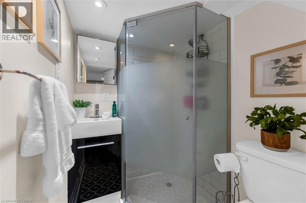196 CAMPBELL Avenue - 30