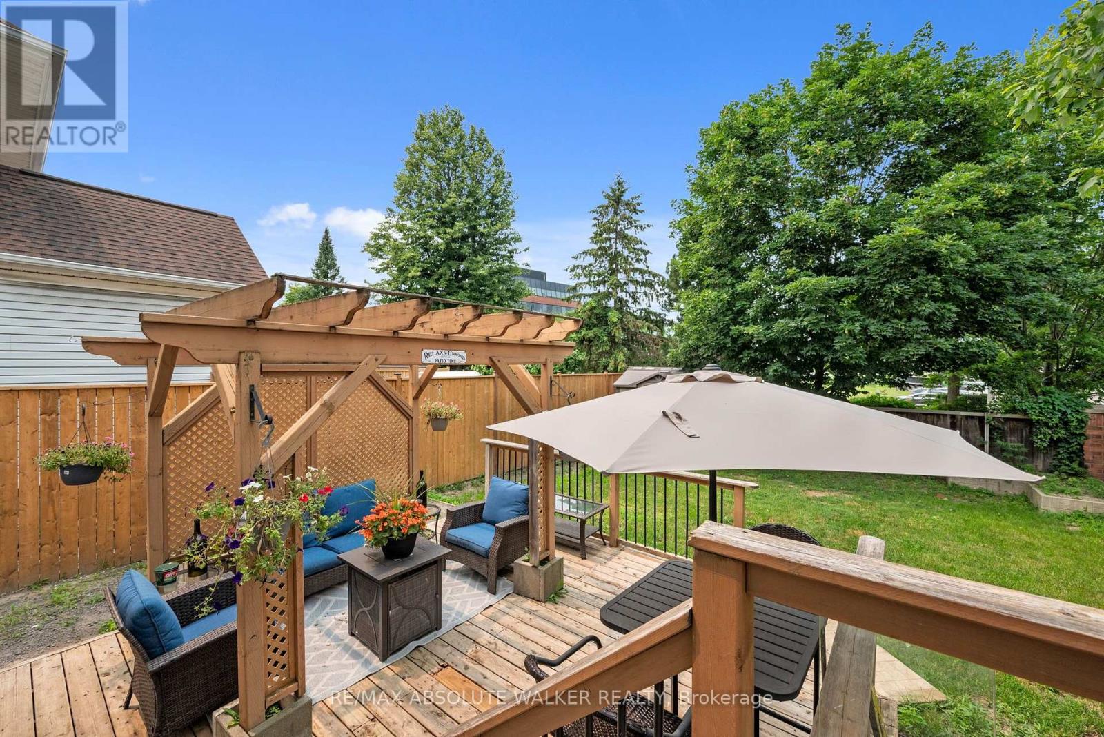 32 ROBERGE CRESCENT - 26