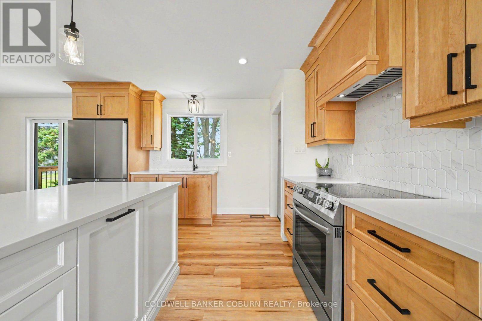 11895 CLOVERDALE ROAD - 10