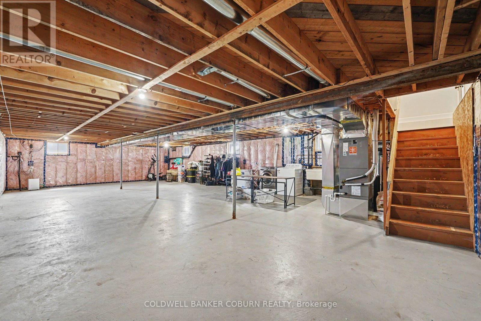 11895 CLOVERDALE ROAD - 23