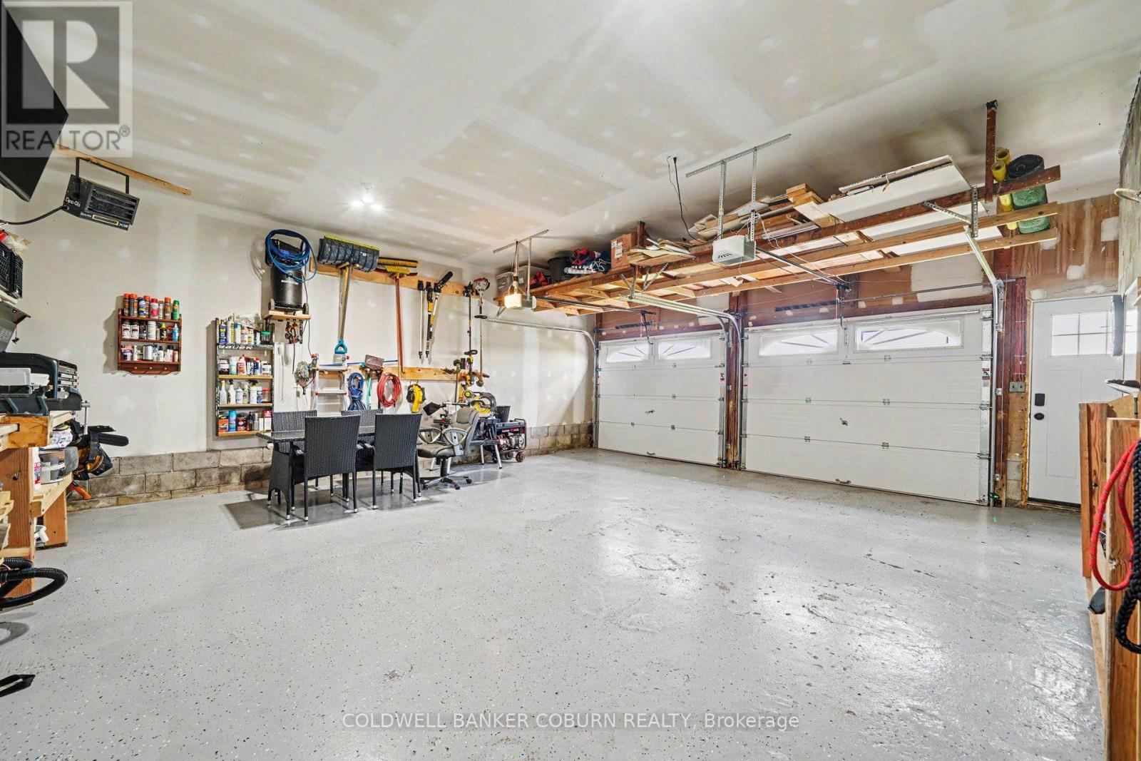 11895 CLOVERDALE ROAD - 29