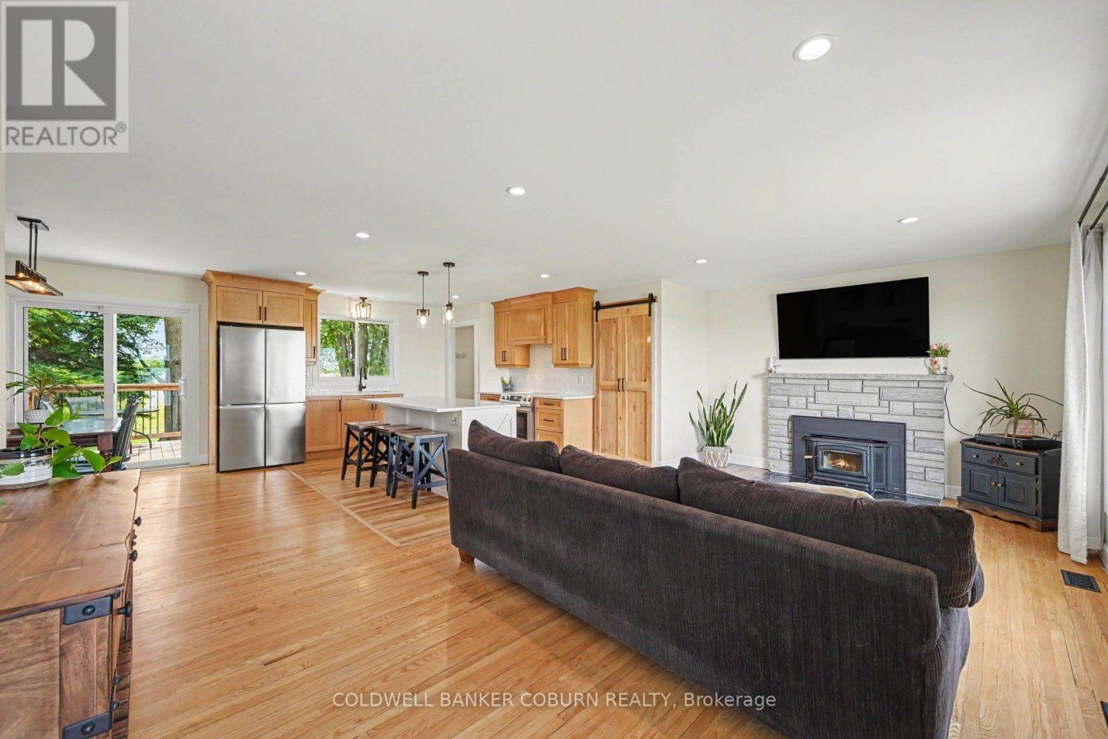 11895 CLOVERDALE ROAD - 3