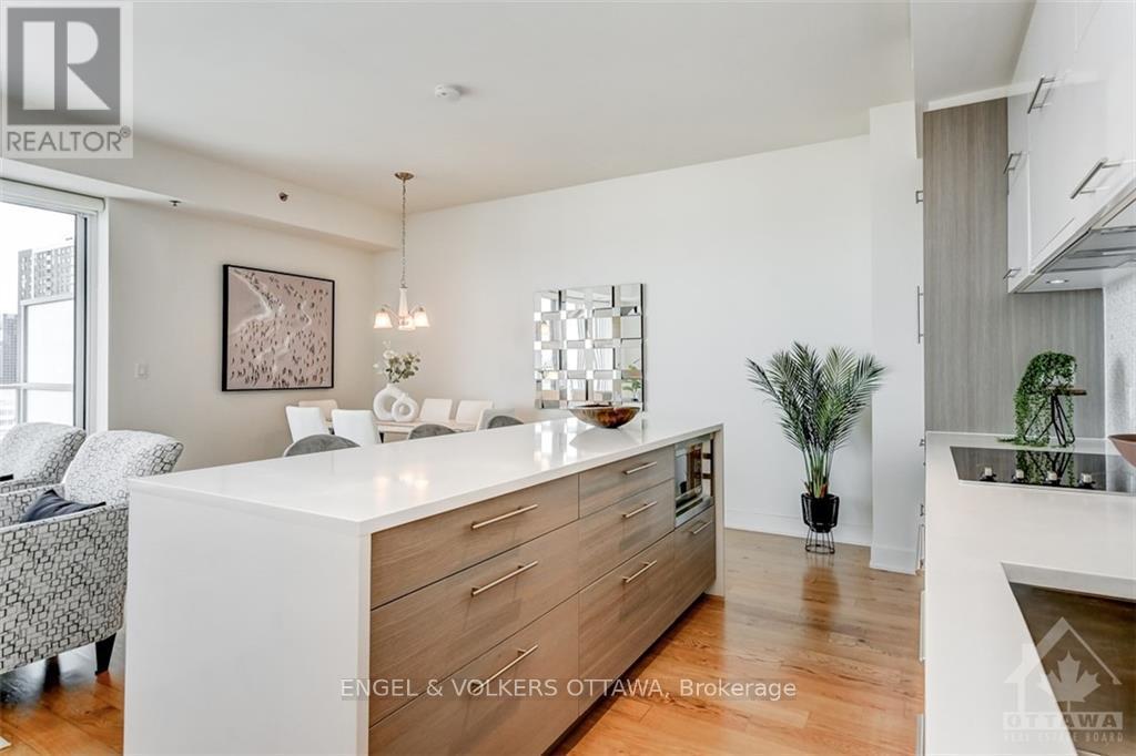 Condos for Rent in Ottawa – 1507 – 428 SPARKS STREET, Ottawa – By Peter Sagos - Image 10
