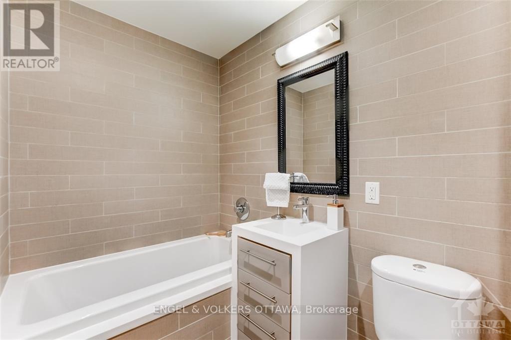 Condos for Rent in Ottawa – 1507 – 428 SPARKS STREET, Ottawa – By Peter Sagos - Image 19