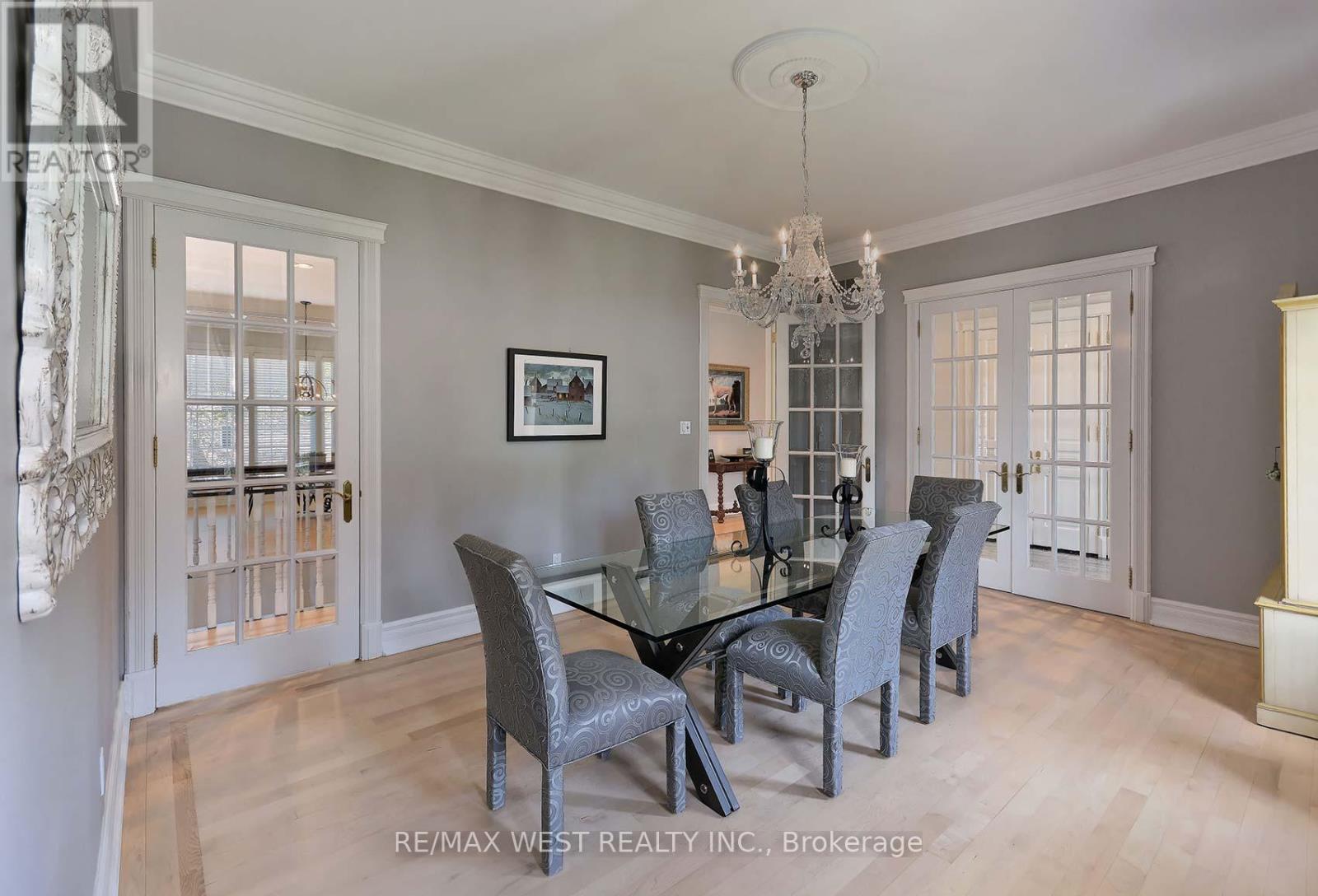 5 HUMBERVIEW DRIVE - 8