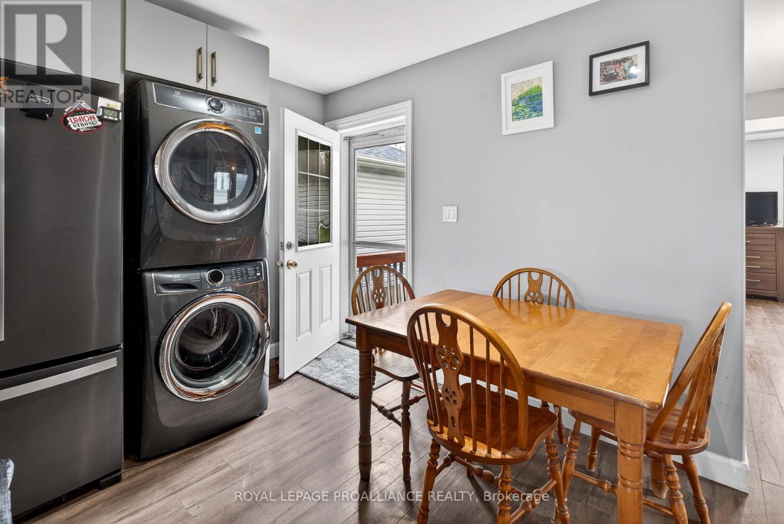 733 TANNER DRIVE - 11