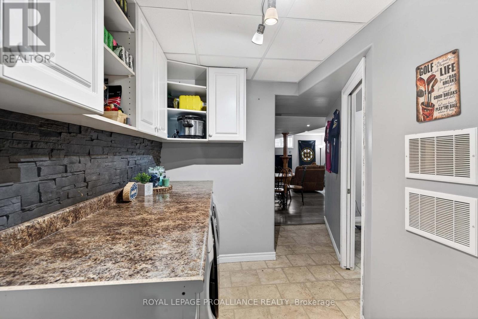 733 TANNER DRIVE - 17