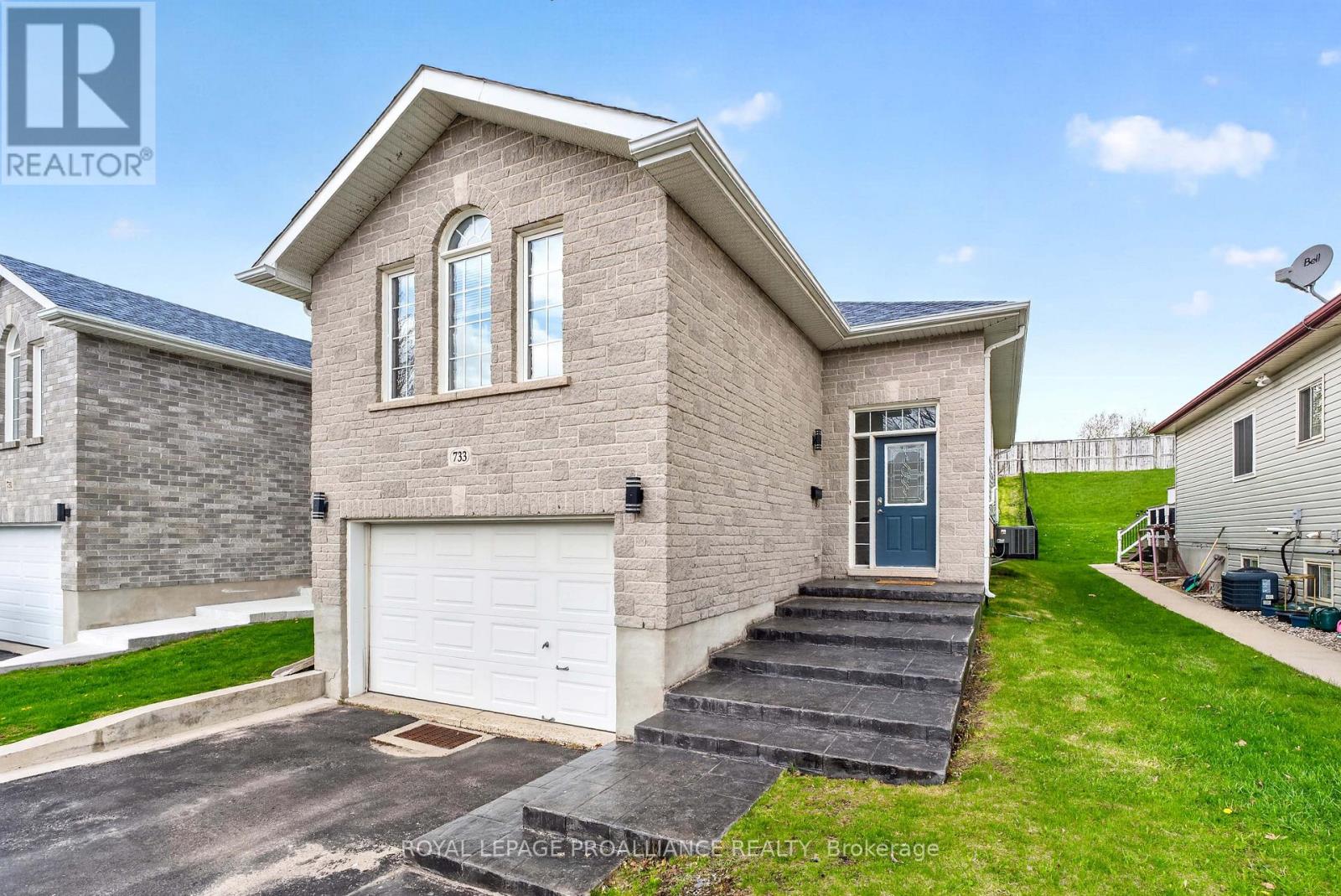 733 TANNER DRIVE - 2