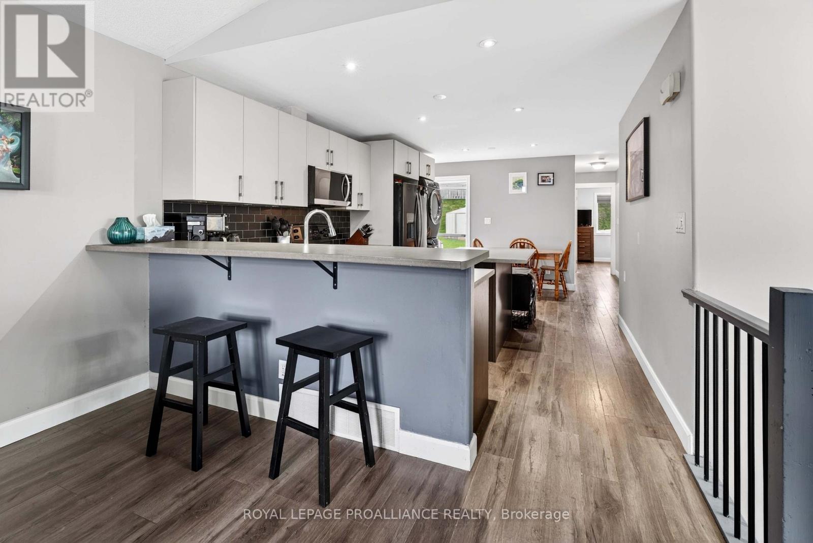 733 TANNER DRIVE - 7