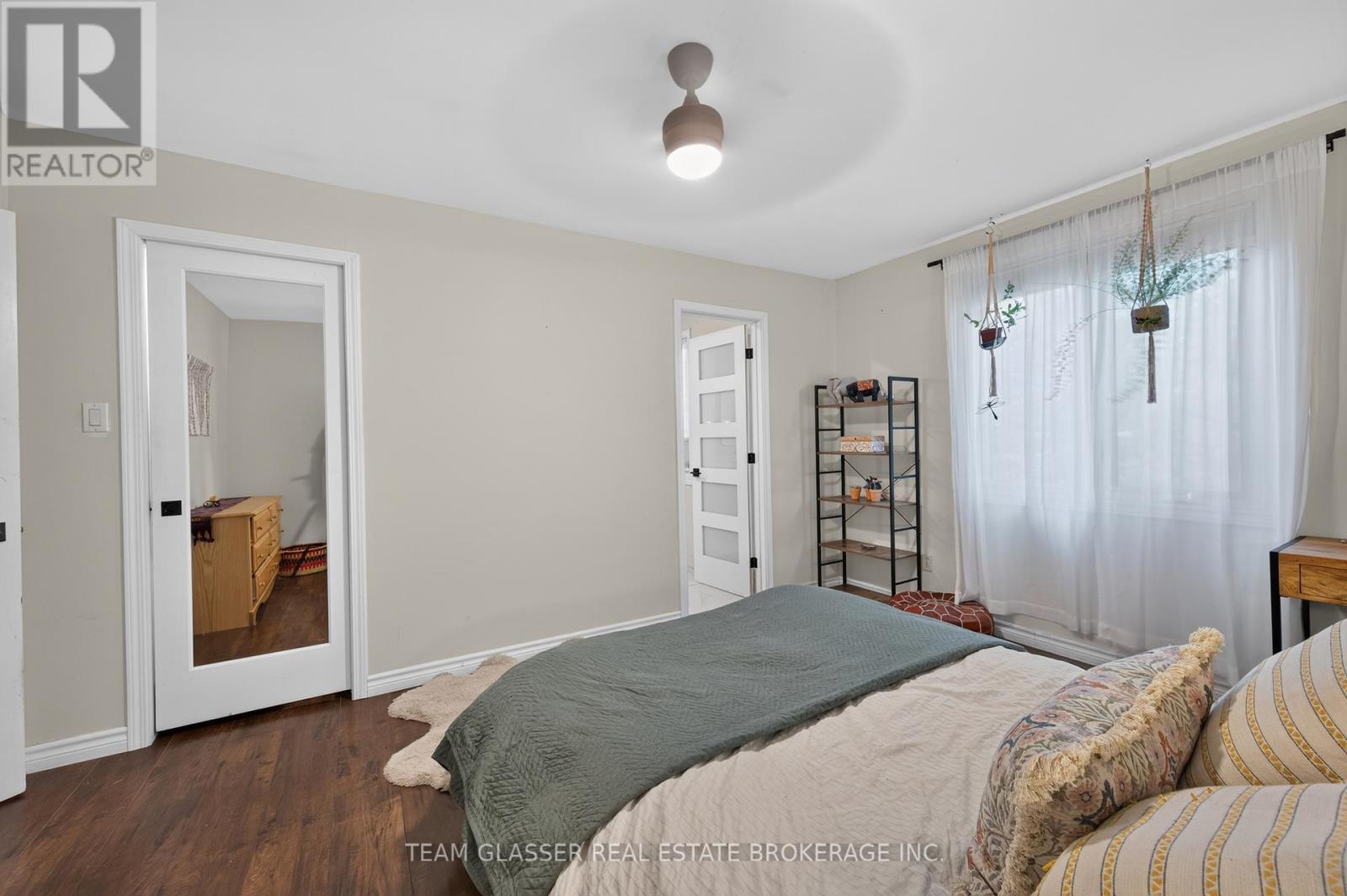 1642 ATTAWANDARON ROAD E - 27