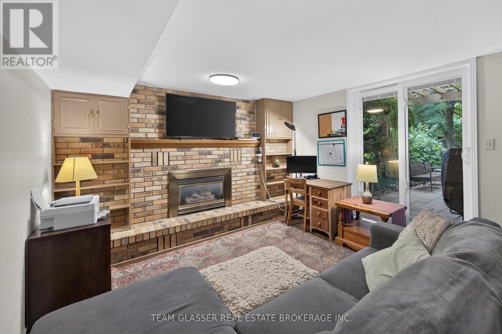 1642 ATTAWANDARON ROAD E - 34
