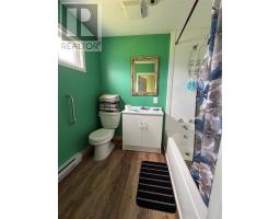 19 Clarence Street thumbnail 15