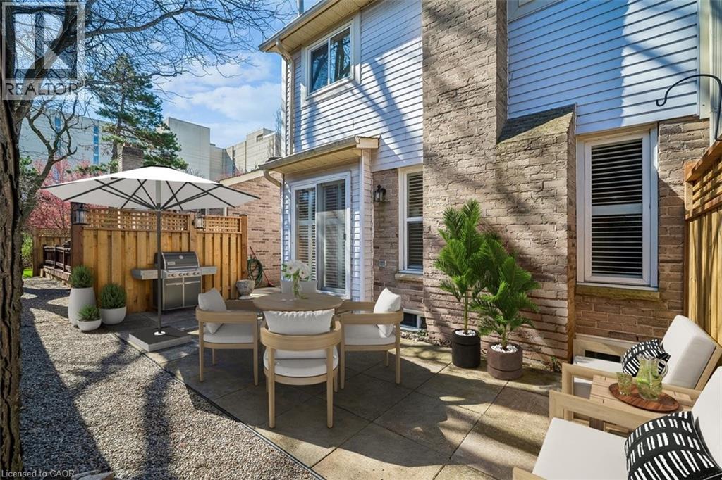 #30 5255 LAKESHORE Road - 22