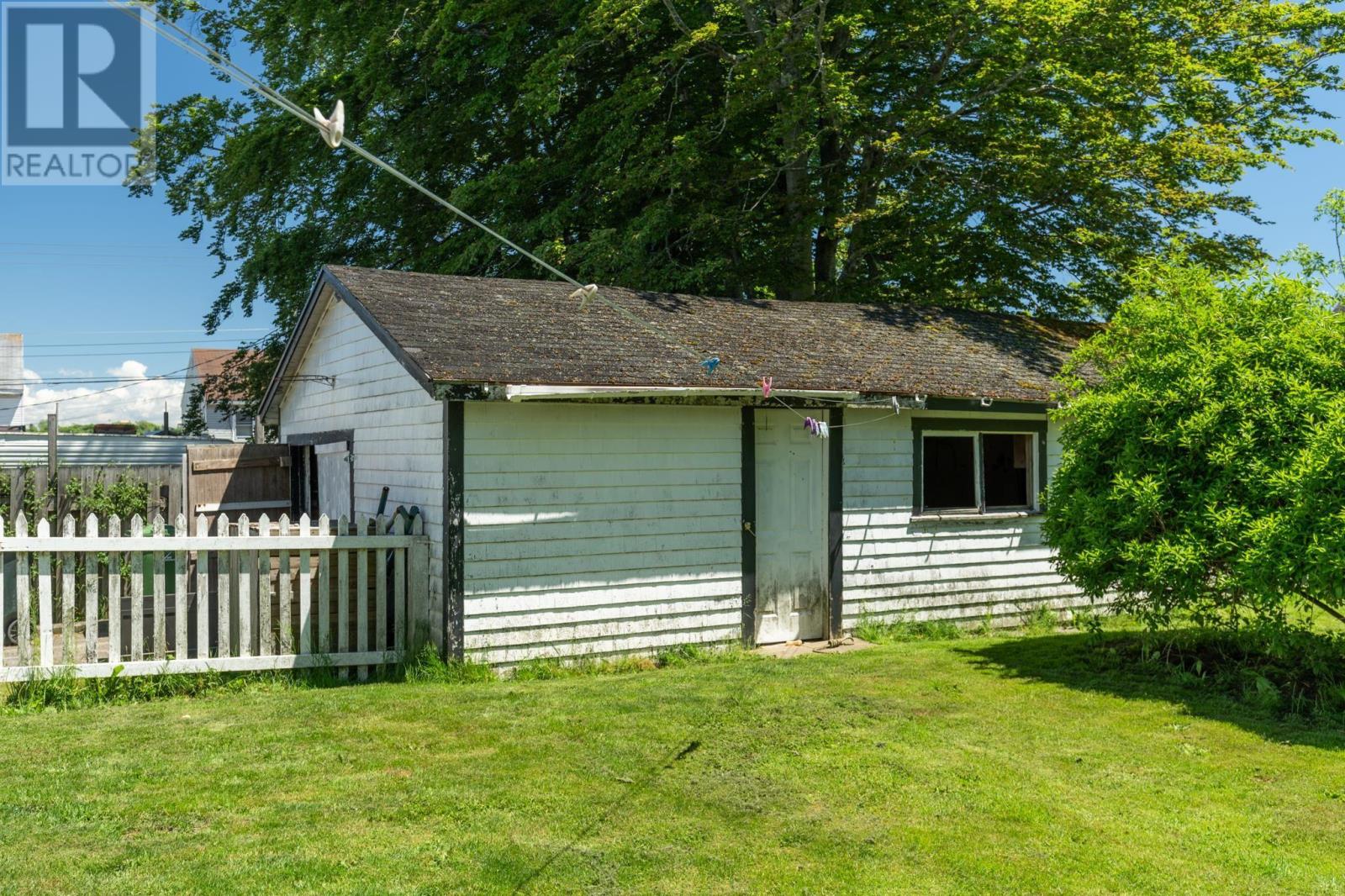 61 Forest Street - 8