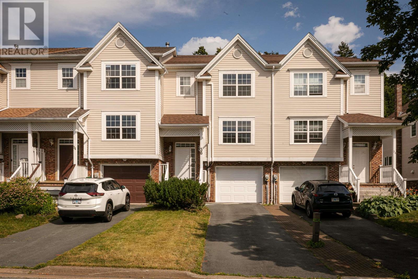 36 Stratford Way - 1