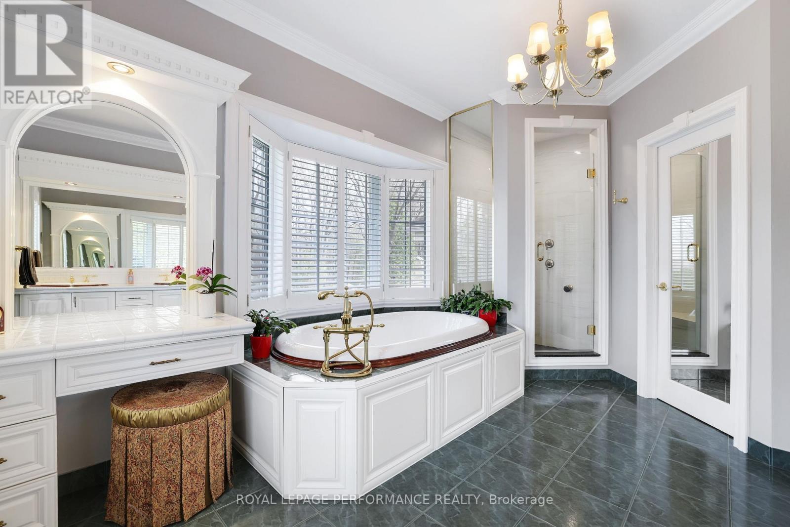 951 GOLF CLUB ROAD - 22