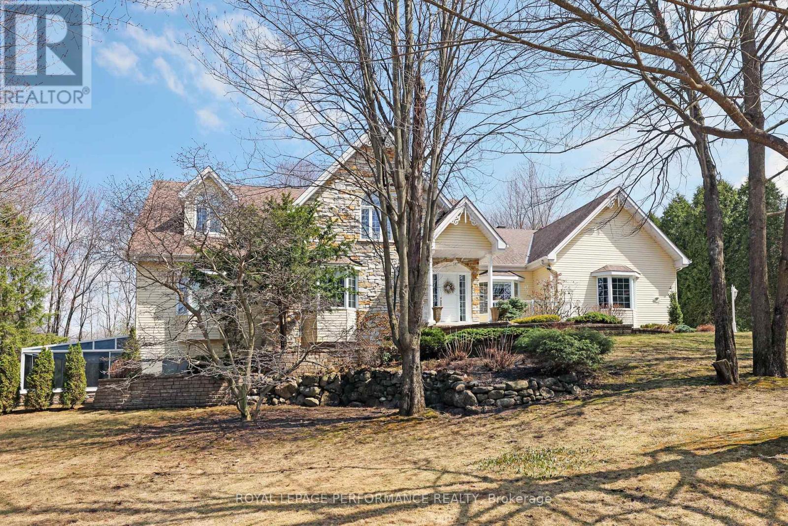 951 GOLF CLUB ROAD - 3