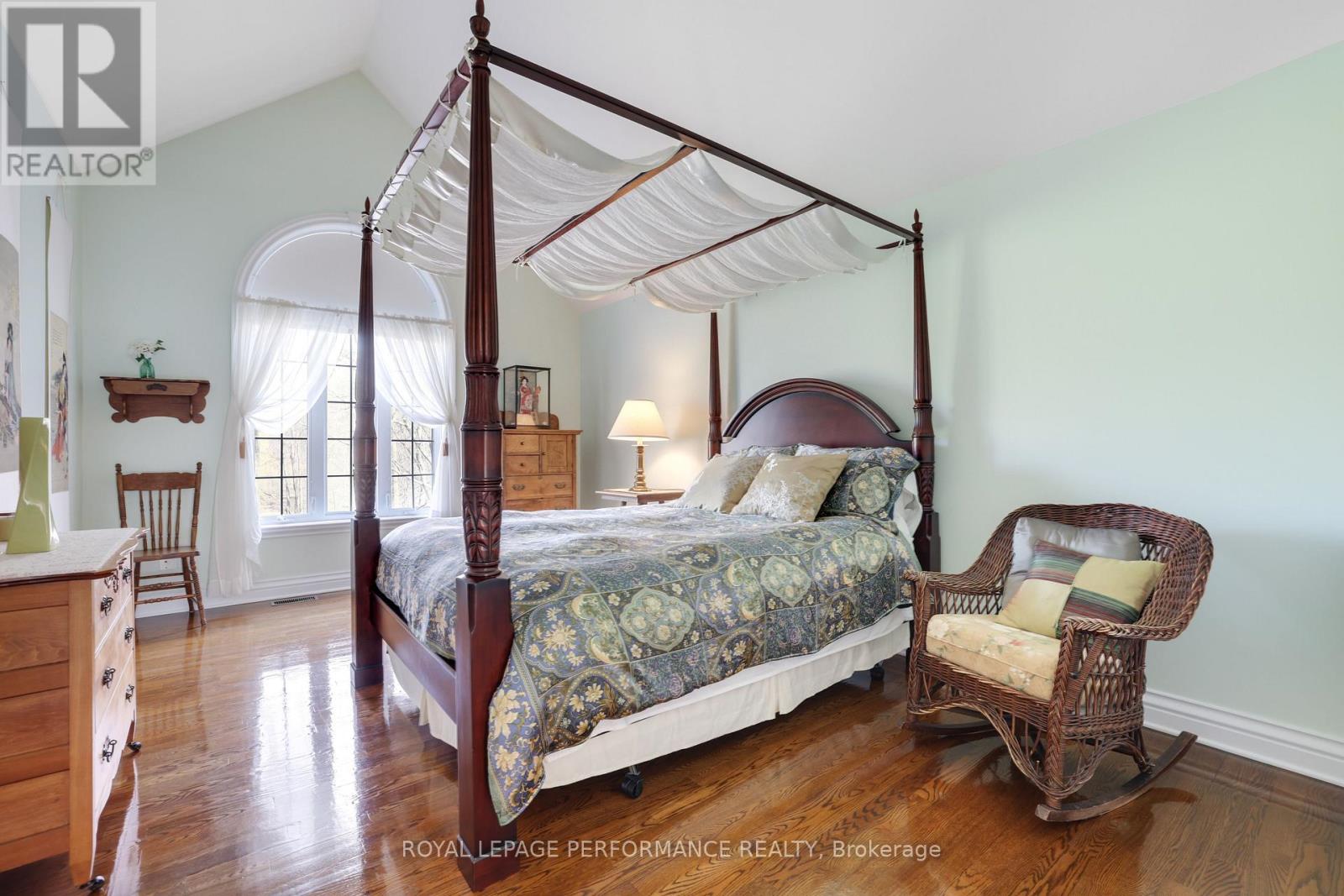 951 GOLF CLUB ROAD - 30