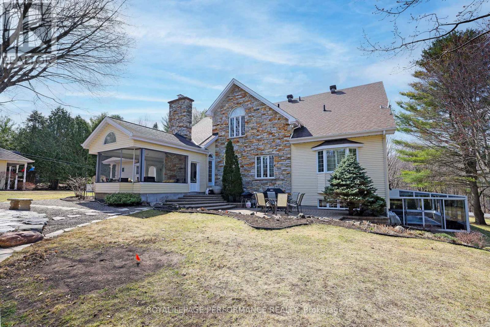 951 GOLF CLUB ROAD - 41