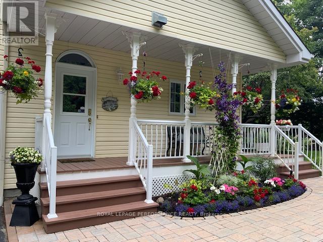 951 GOLF CLUB ROAD - 42