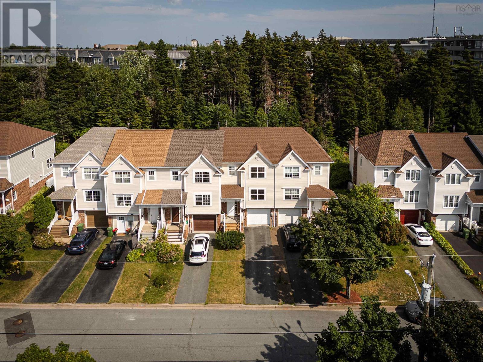 36 Stratford Way - 40